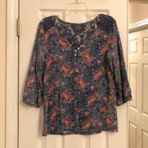 Blue floral quarter sleeve shirt